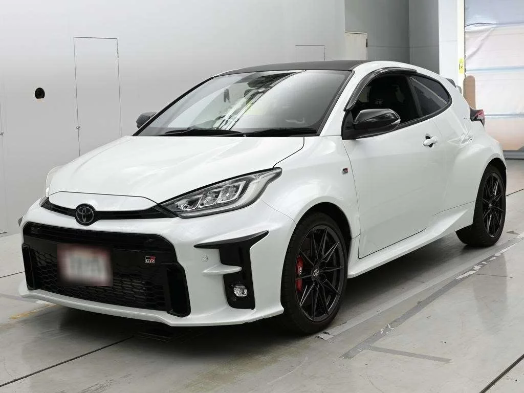 Toyota GR Yaris GXPA16 2021